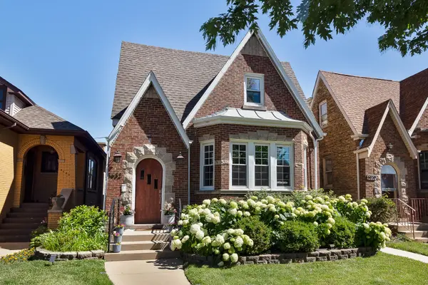 5632 W Pensacola AVE, Chicago, IL 60634