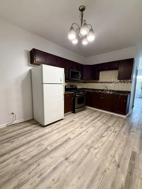 4226 W Ogden AVE, Chicago, IL 60623