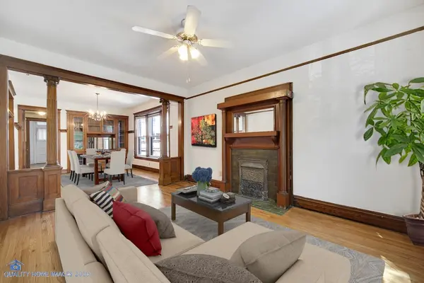2774 N Kenmore AVE #3, Chicago, IL 60614