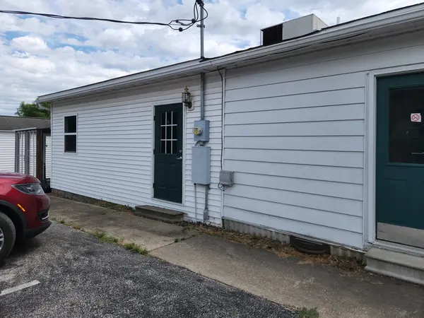 128 N 3rd ST, Mt Vernon, IL 62864