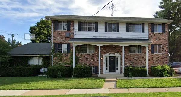 400 E Downer PL, Aurora, IL 60505