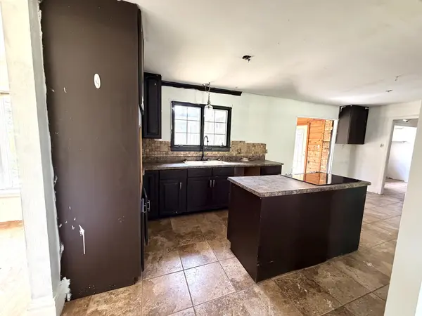 500 E Clark TRL, Herrin, IL 62948