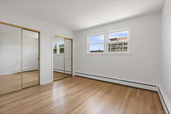 5947 N Odell AVE #2N, Chicago, IL 60631