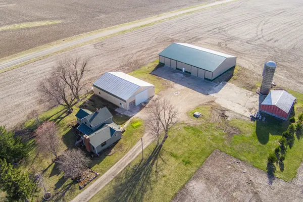 17093 Somonauk RD, Dekalb, IL 60115