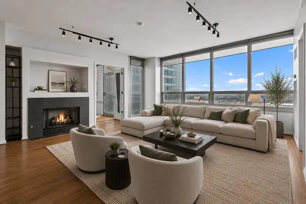 701 S WELLS ST #2005, Chicago, IL 60607