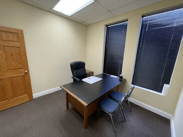 832 E Rand RD #19, Mount Prospect, IL 60056