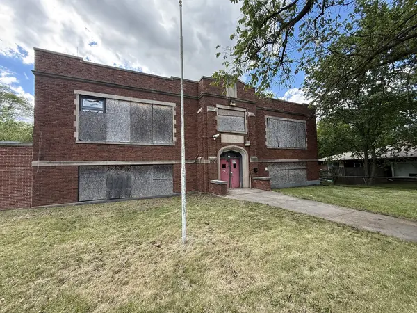 574 S Mcalister AVE, Waukegan, IL 60085