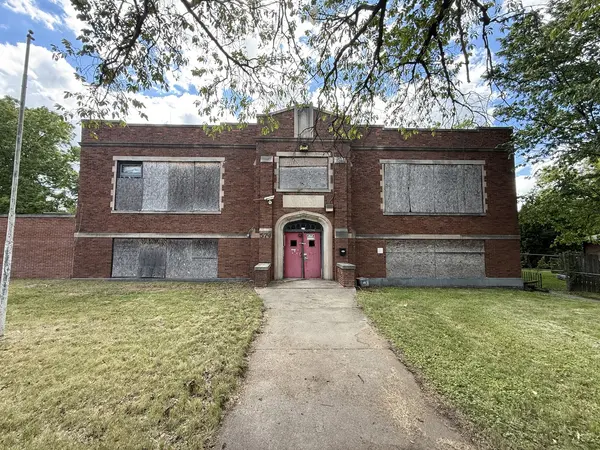 574 S Mcalister AVE, Waukegan, IL 60085