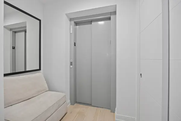 223 W LAKE ST #3N, Chicago, IL 60606