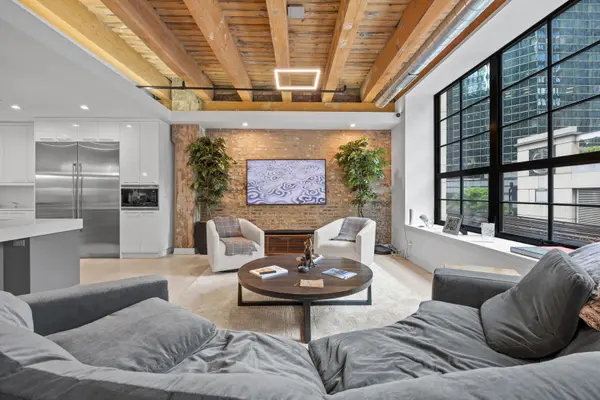 223 W LAKE ST #3N, Chicago, IL 60606