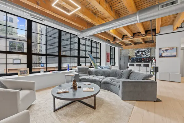 223 W LAKE ST #3N, Chicago, IL 60606