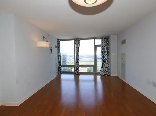 100 E 14th ST #2409, Chicago, IL 60605