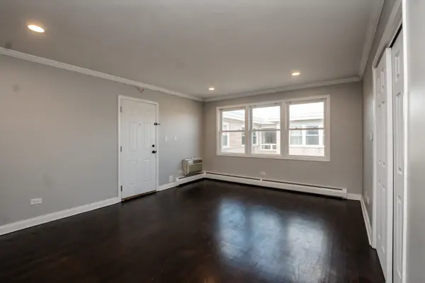 4629 Main ST #3A, Skokie, IL 60076