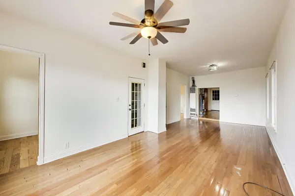 2434 W Cortland ST, Chicago, IL 60647