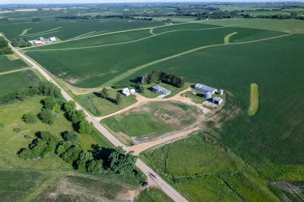 30319 Brookville A&B RD, Lanark, IL 61046