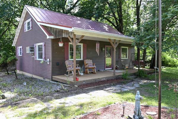 20107 Woodbury HL, Danville, IL 61834