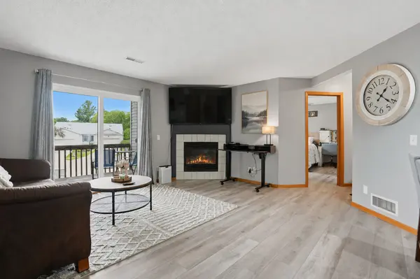4165 Mallard CT #5, Bettendorf, IA 52722