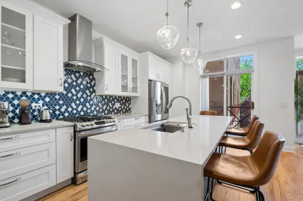 1350 W Byron ST #7, Chicago, IL 60613