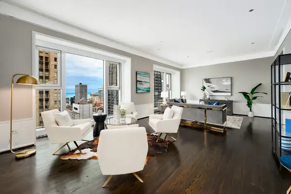 77 E WALTON ST #24A, Chicago, IL 60611