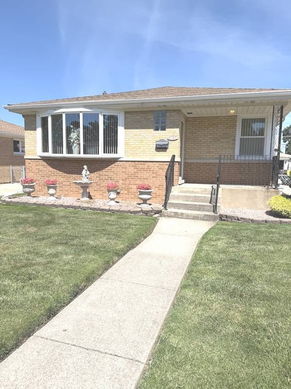 4047 Denley AVE, Schiller Park, IL 60176
