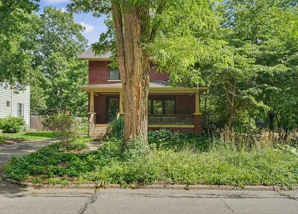 402 W Vermont AVE, Urbana, IL 61801