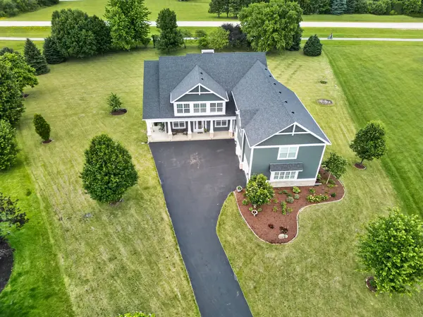 5516 Jennifer CT, Yorkville, IL 60560