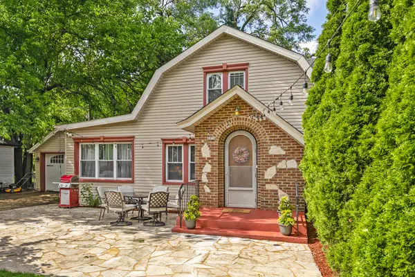1078 Greenview AVE,  Des Plaines,  IL 60016