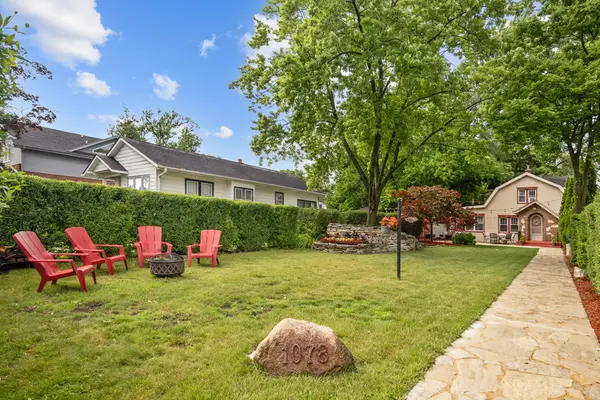 1078 Greenview AVE, Des Plaines, IL 60016