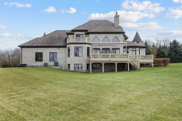 4220 Northgate DR, Spring Grove, IL 60081
