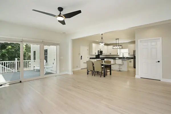 4249 N Kolmar AVE #4249, Chicago, IL 60641