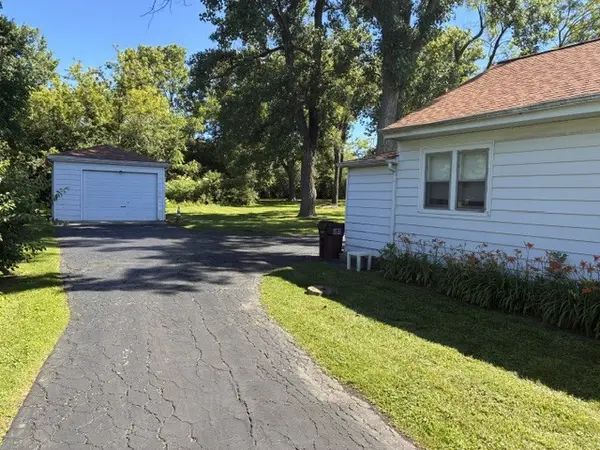 1822 Terrace RD, Homewood, IL 60430