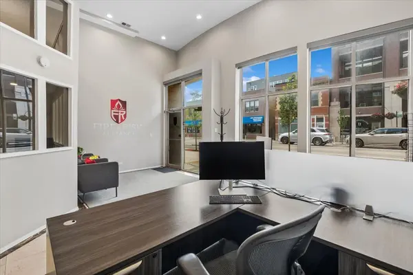 4915 N Lincoln AVE #C, Chicago, IL 60625