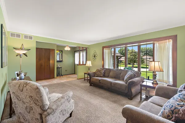 12551 W Martingale LN, Homer Glen, IL 60491