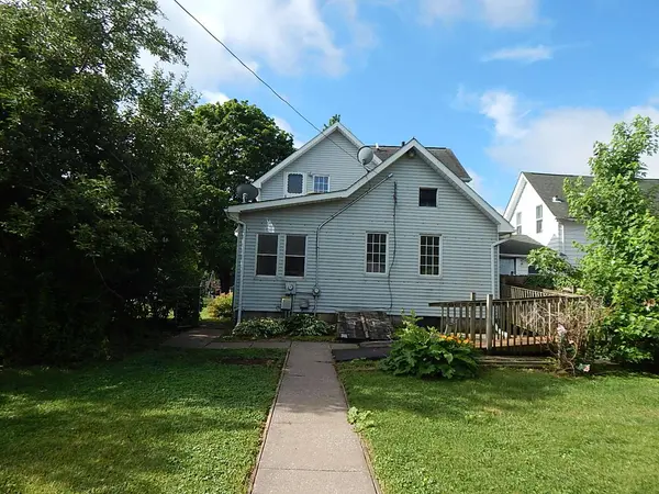 628 W 14th ST, Davenport, IA 52803