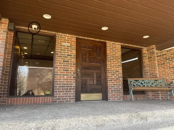 121 S Spruce AVE #103, Wood Dale, IL 60191
