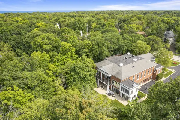 493 Hazel AVE, Highland Park, IL 60035