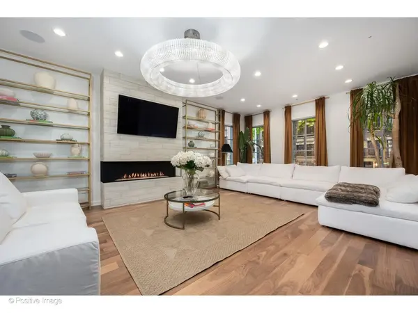 22 E Elm ST, Chicago, IL 60611