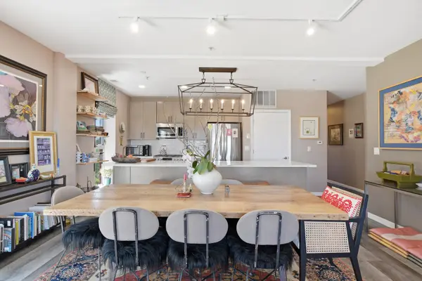 1222 Chicago AVE #703, Evanston, IL 60202