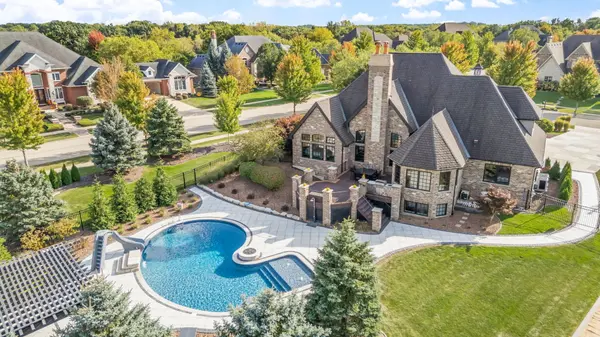 12526 Surrey CT, Mokena, IL 60448