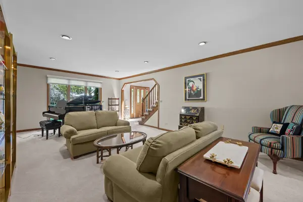 770 North AVE, Highland Park, IL 60035