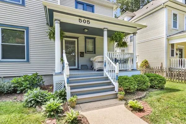 505 W Washington ST, Champaign, IL 61820