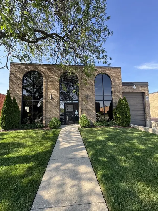 1016 Lunt AVE, Schaumburg, IL 60193