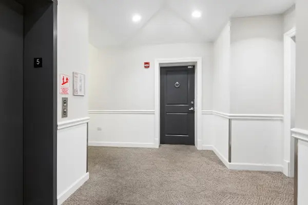 1429 N Wells ST #502, Chicago, IL 60610