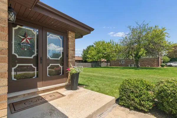 893 Meadow Ridge LN #0, New Lenox, IL 60451