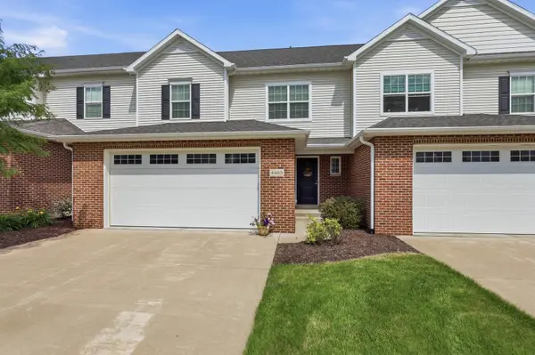 4465 W Slate Creek DR, Bettendorf, IA 52722