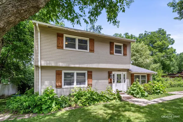 1108 Edwards AVE, St. Charles, IL 60174