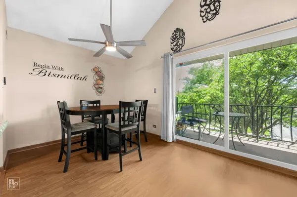 8154 168th PL #3E, Tinley Park, IL 60477
