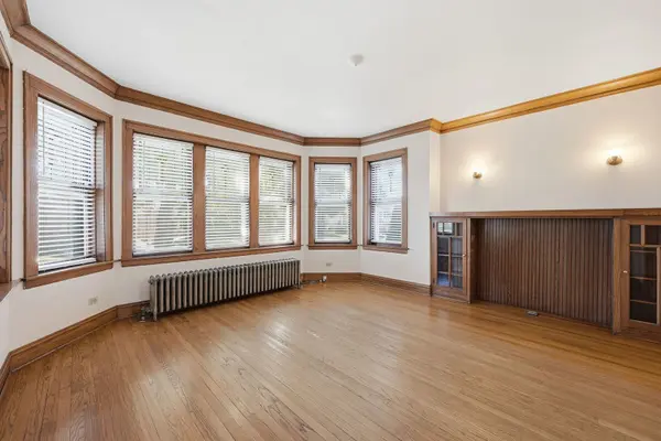 6514 S Kedvale AVE, Chicago, IL 60629