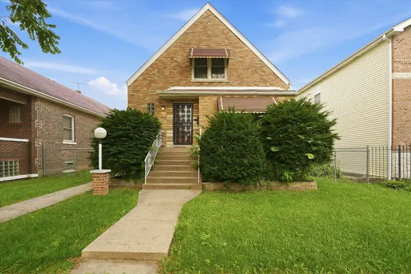 9114 S Ellis AVE, Chicago, IL 60619
