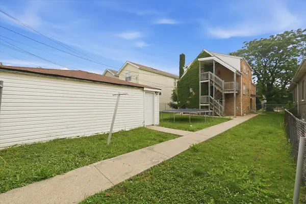 9114 S Ellis AVE, Chicago, IL 60619